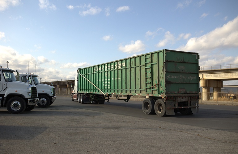 Trailer Hauling and Scrap Transport Rental Services